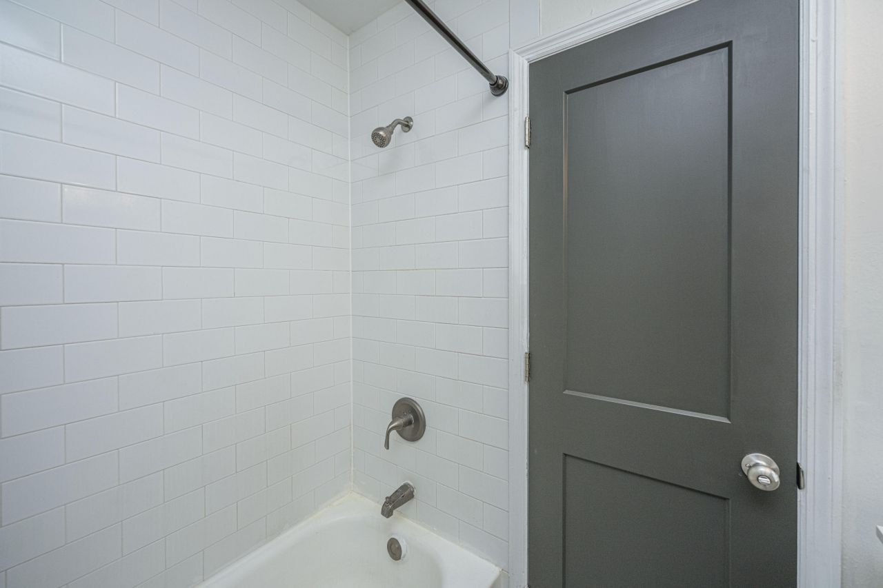 113 Millburn Avenue Photo 26