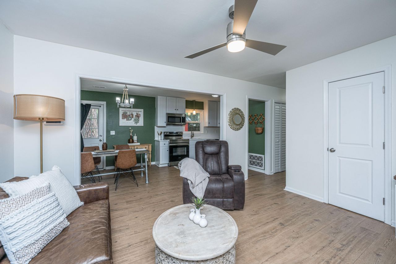 113 Millburn Avenue Photo 6