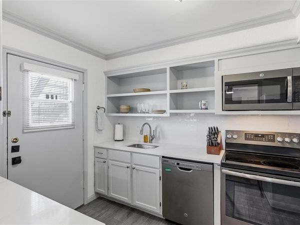 6015 E University Boulevard, Unit 126, Dallas, TX 75206