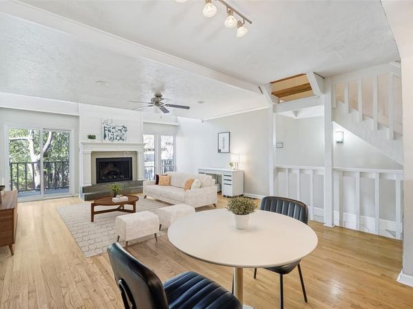 6808 Eastridge Drive, Unit B4, Dallas, TX 75231