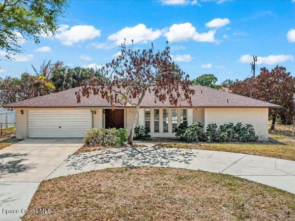 419 10th Avenue , Indialantic, FL 32903