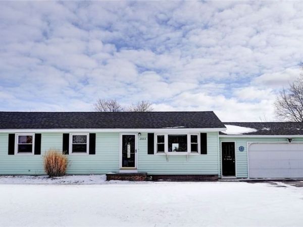 2033 County Road 8, Canandaigua, NY 14424