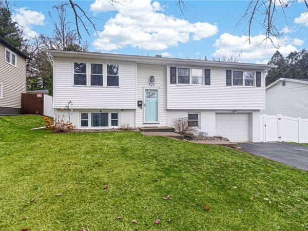 722 Locust Drive, Utica, NY 13502