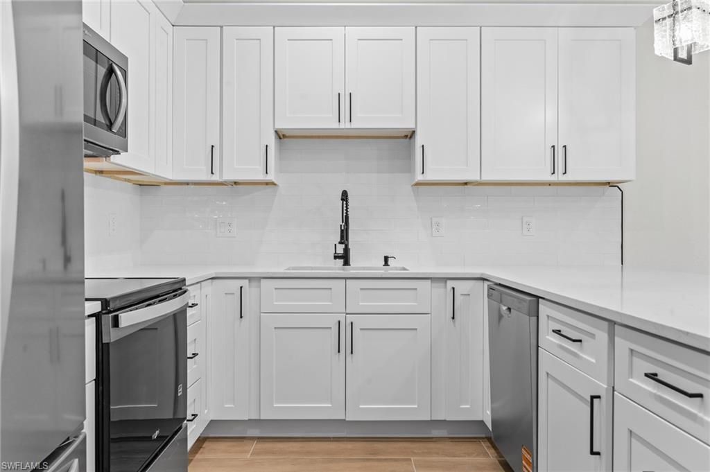 4623 SW 9th Ave, Cape Coral, FL 33914 Photo