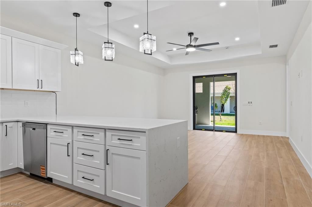 4623 SW 9th Ave, Cape Coral, FL 33914 Photo