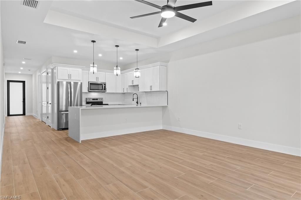 4623 SW 9th Ave, Cape Coral, FL 33914 Photo