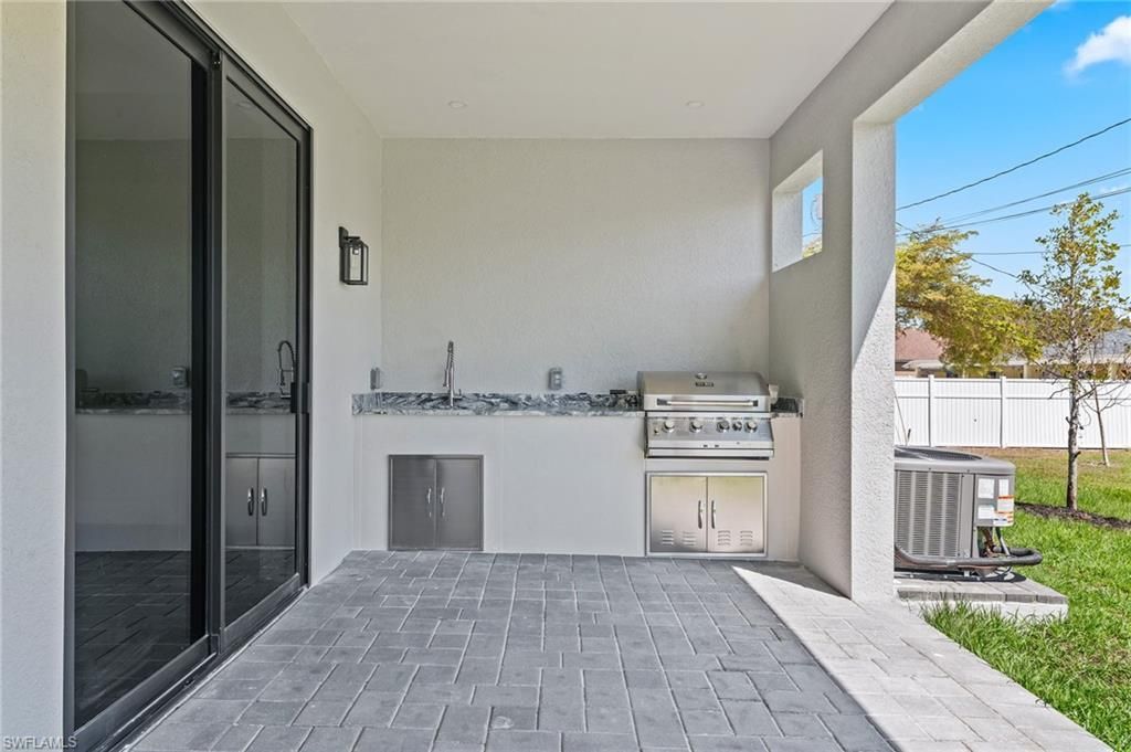 4623 SW 9th Ave, Cape Coral, FL 33914 Photo