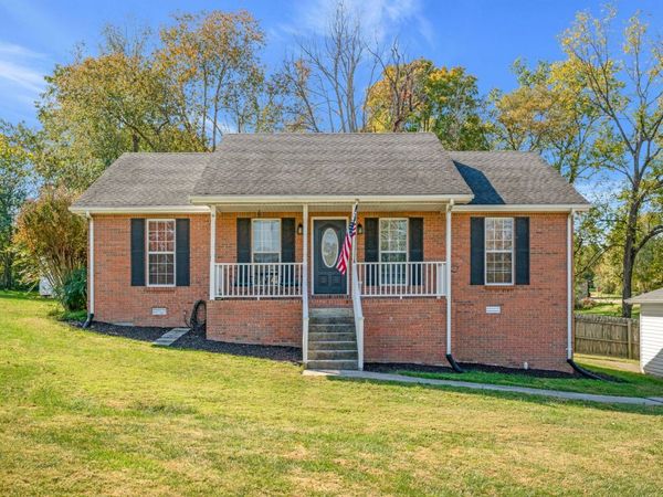 3091 Rawls Dr, Greenbrier, TN 37073