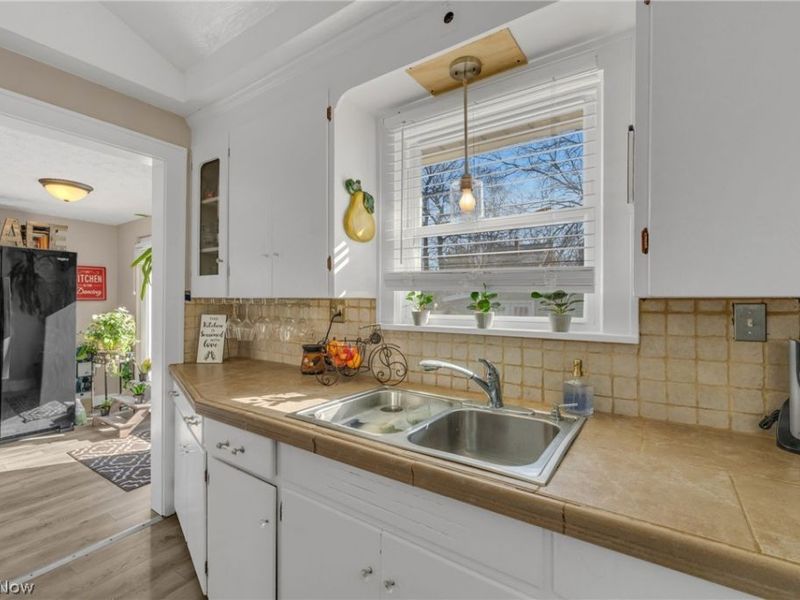 509 Storer Avenue, Akron, OH 44320 Photo 12