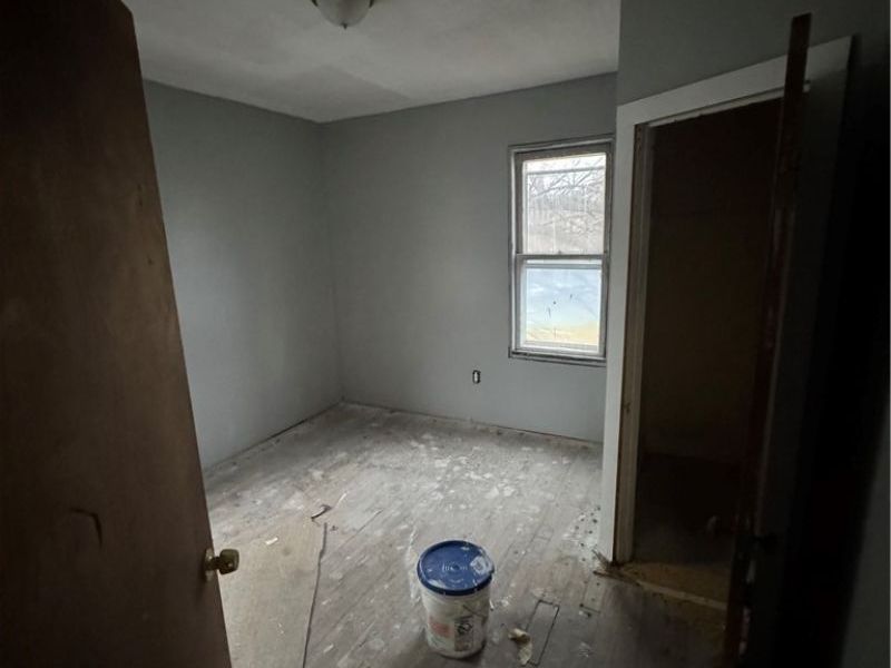 563 E 103rd Street , Cleveland, OH 44108 Photo 12