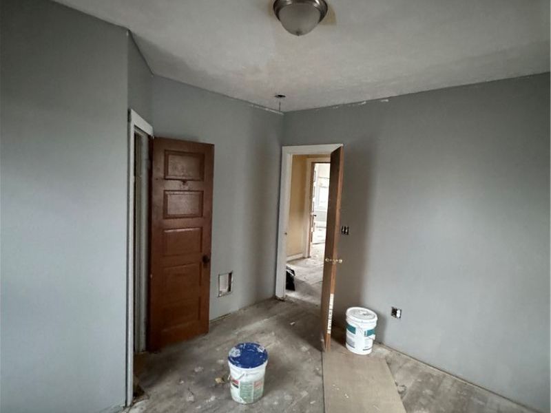 563 E 103rd Street , Cleveland, OH 44108 Photo 14