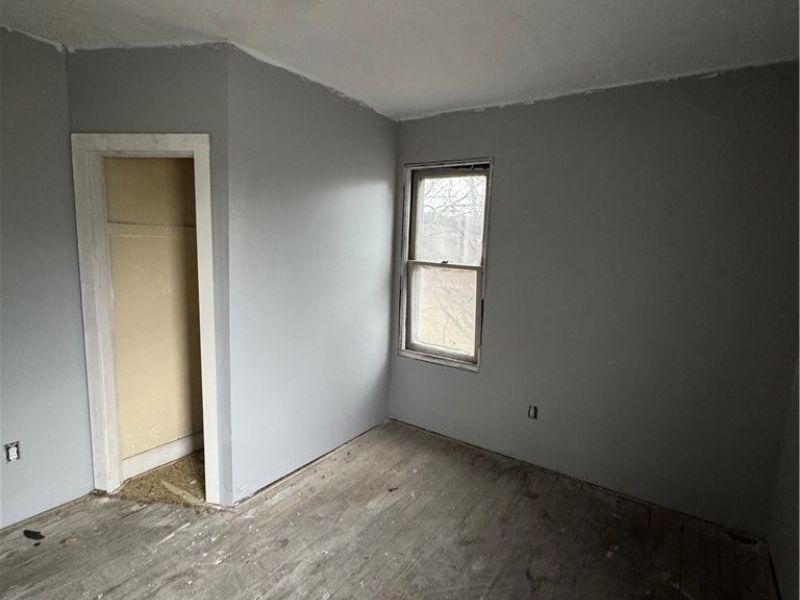 563 E 103rd Street , Cleveland, OH 44108 Photo 16