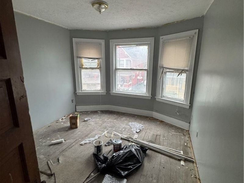 563 E 103rd Street , Cleveland, OH 44108 Photo 20