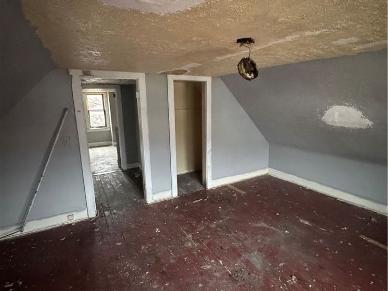 563 E 103rd Street , Cleveland, OH 44108 Photo 28