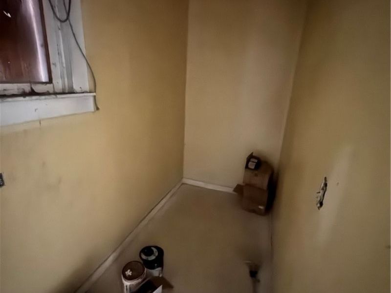 563 E 103rd Street , Cleveland, OH 44108 Photo 7