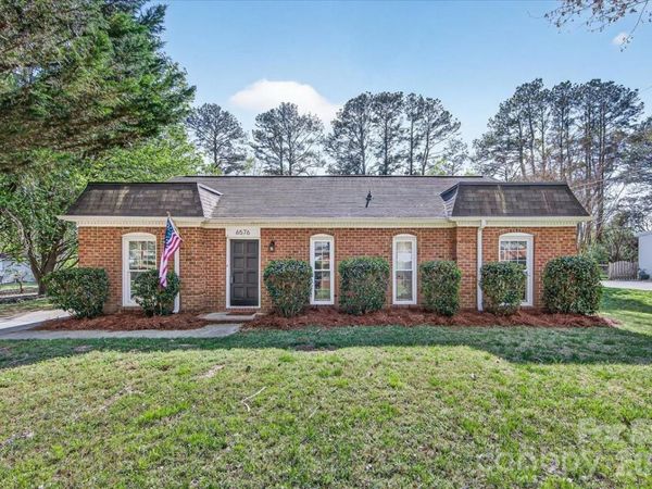 6576 Stoney Ridge Road , Matthews, NC 28104