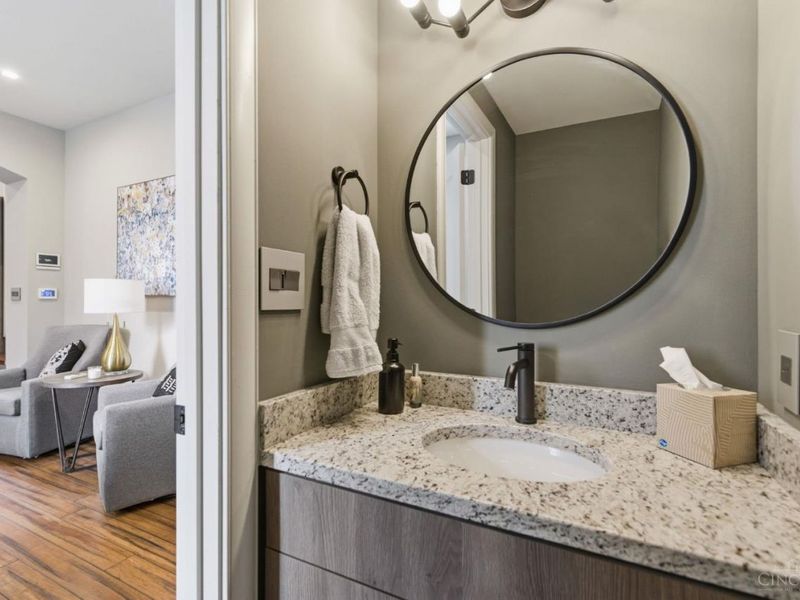 206 Wade Street, Cincinnati, OH 45202 Photo 10