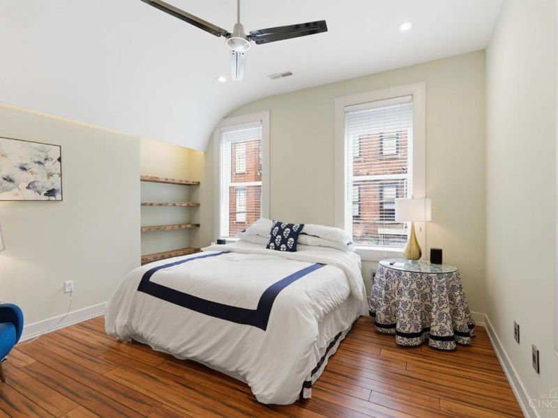 206 Wade Street, Cincinnati, OH 45202 Photo 12