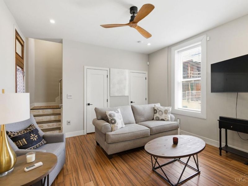 206 Wade Street, Cincinnati, OH 45202 Photo 7