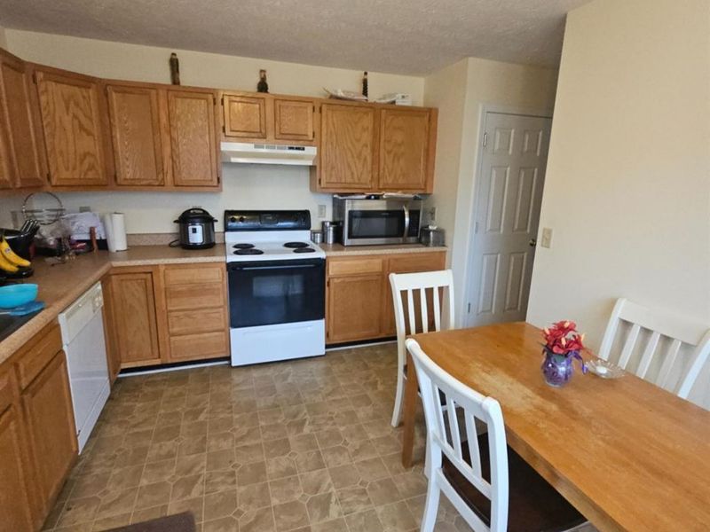 3340 Brodbeck Place, Cincinnati, OH 45211 Photo 5