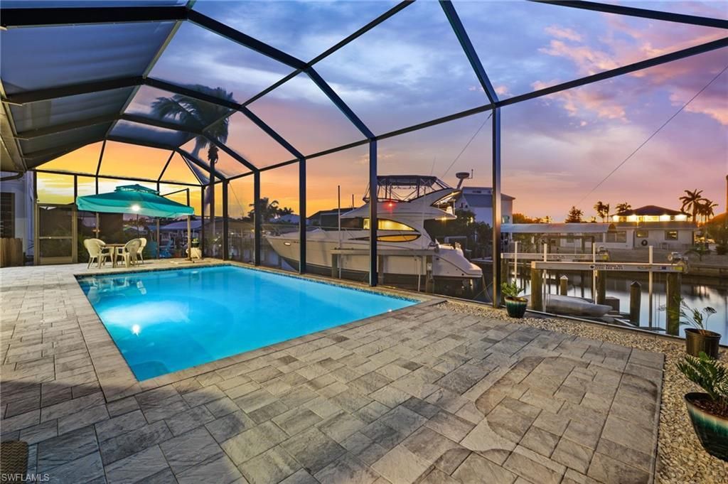 2443 Carambola Ln, Saint James City, FL 33956 Photo