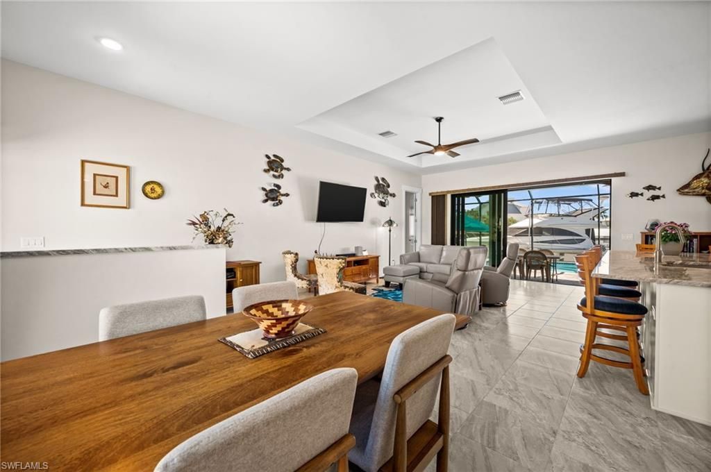 2443 Carambola Ln, Saint James City, FL 33956 Photo