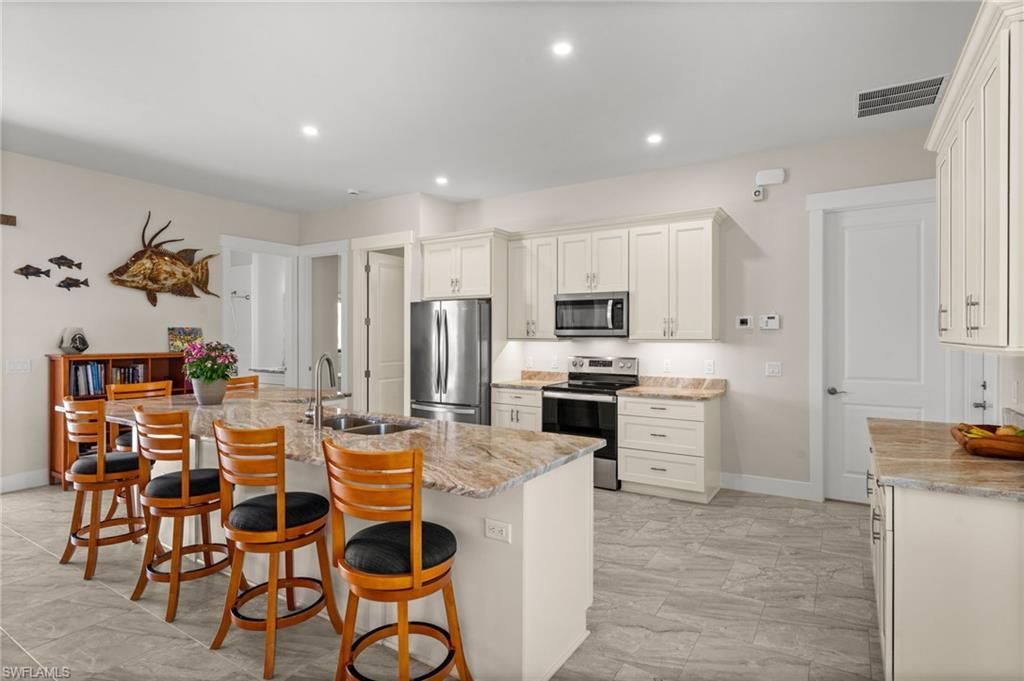 2443 Carambola Ln, Saint James City, FL 33956 Photo