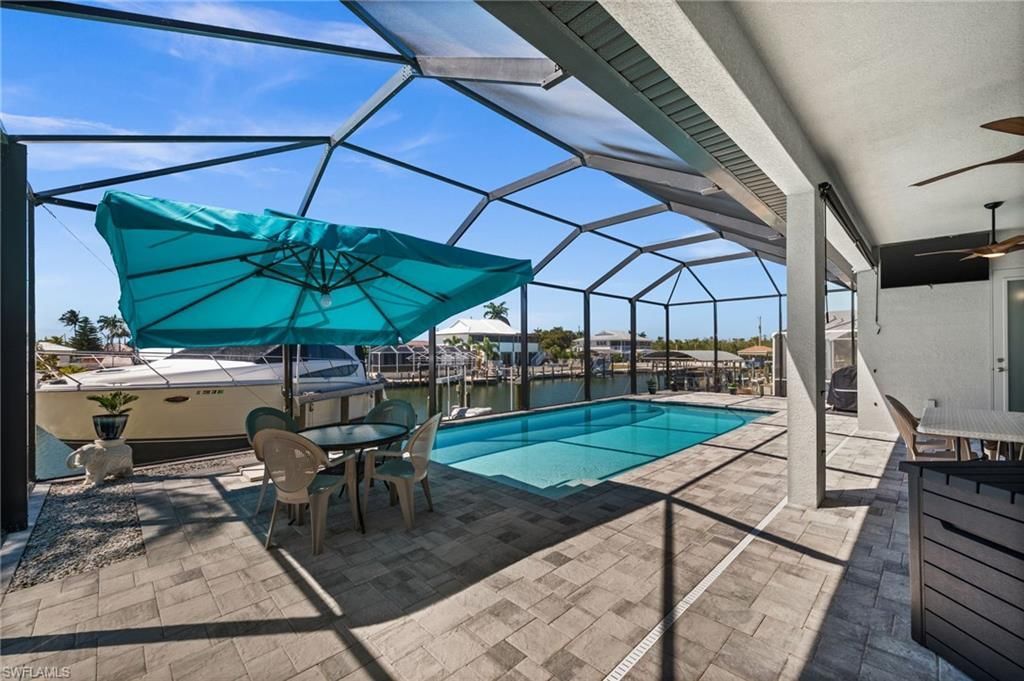 2443 Carambola Ln, Saint James City, FL 33956 Photo