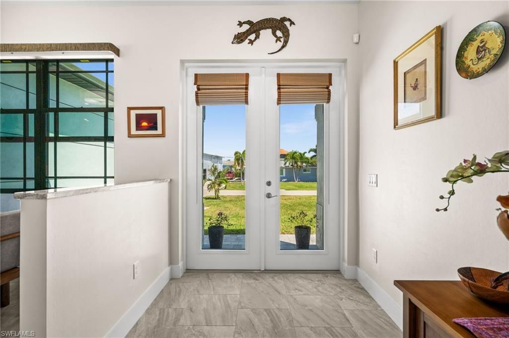 2443 Carambola Ln, Saint James City, FL 33956 Photo