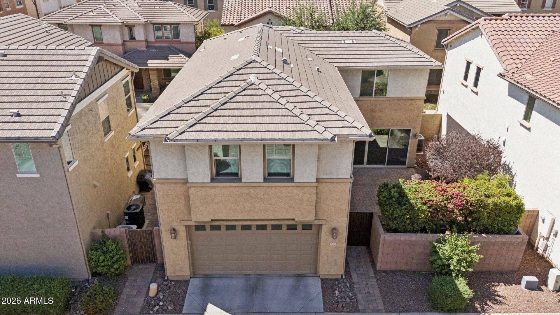 922 S Agnes Lane, Gilbert, AZ 85296 Main Photo