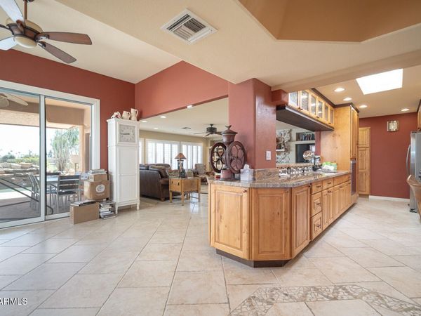 9405 W BRIARWOOD Circle, Sun City, AZ 85351