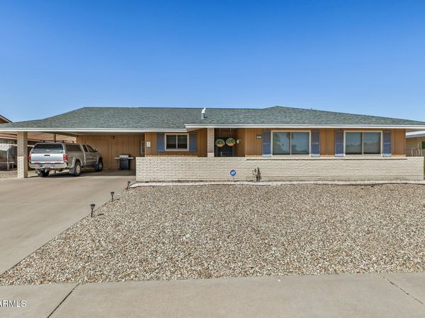 10316 W BAYSIDE Road, Sun City, AZ 85351