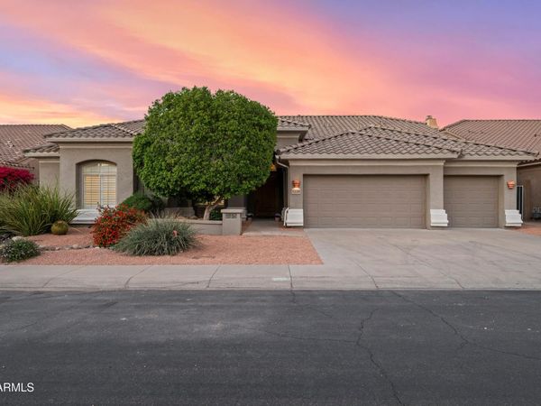 5238 E WAGONER Road, Scottsdale, AZ 85254