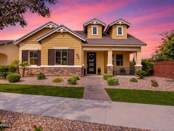 4540 E BETHENA Street, Gilbert, AZ 85295