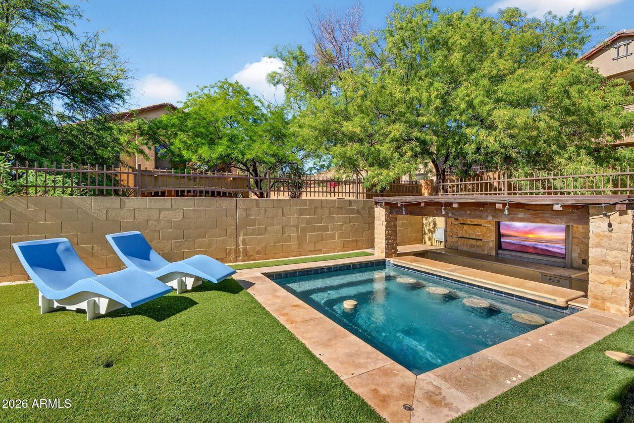 6932 E Pearl Street, Mesa, AZ 85207 Main Photo