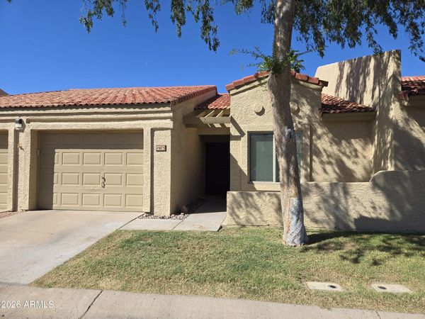 1021 S Greenfield Road, Unit 1075, Mesa, AZ 85206
