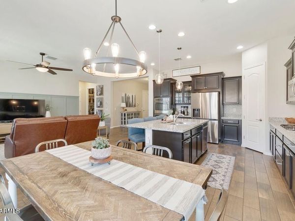 1517 W REDONDO Drive, Gilbert, AZ 85233