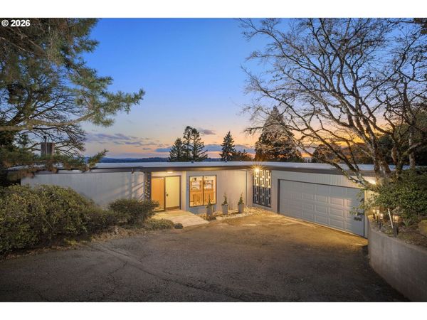 1663 SW WESTWOOD DR, Portland, OR 97239