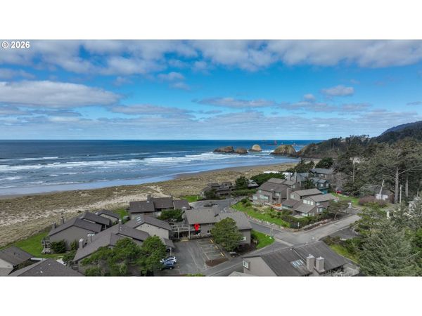 101 N BREAKERS POINT DR, Unit #101, Cannon Beach, OR 97110