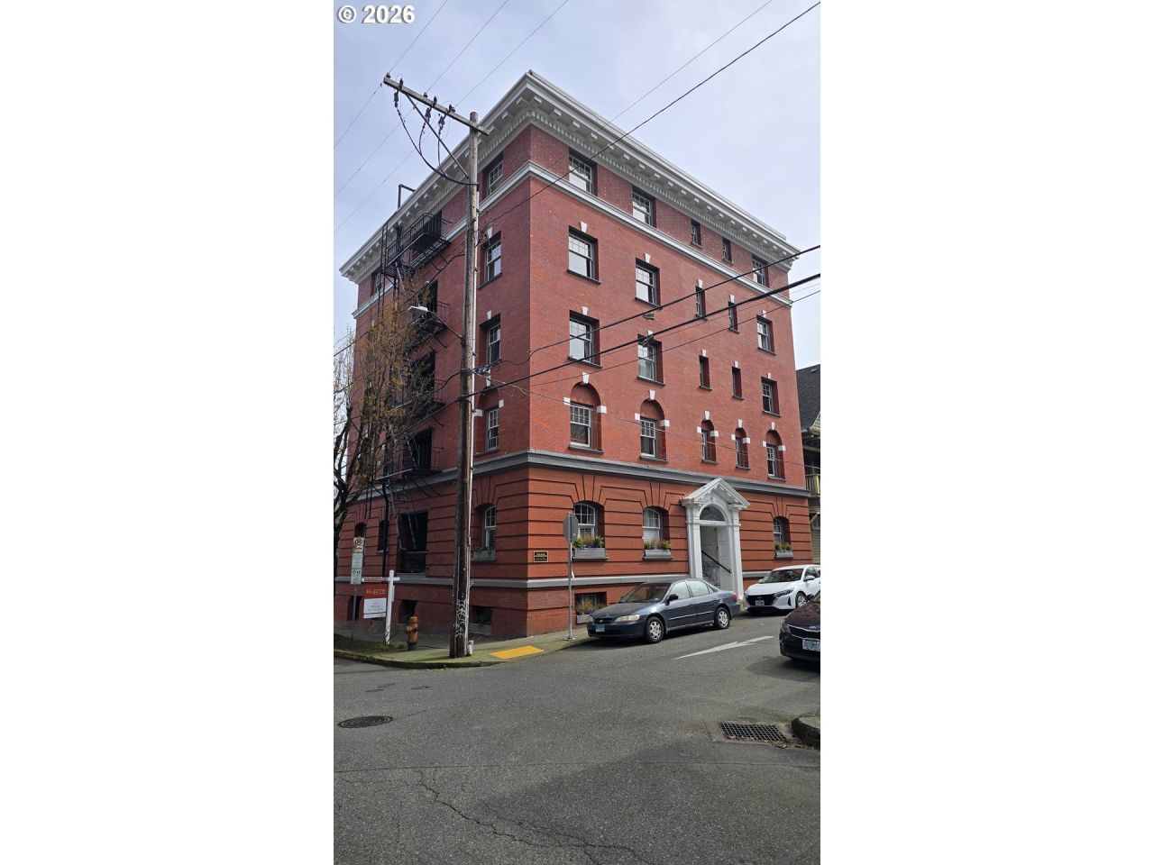 118 NW King Ave, Unit 3, Portland, OR 97210 Main Photo
