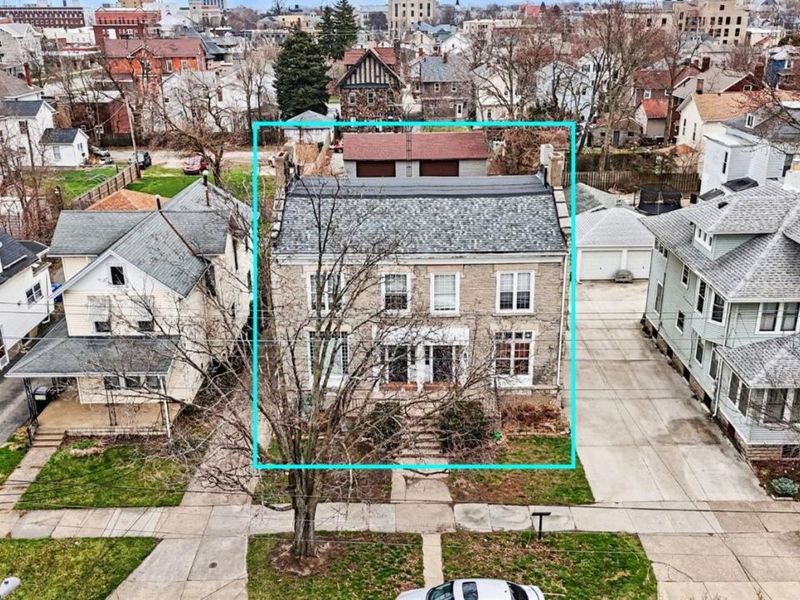 630 W 6th Street, Port Clinton, OH 43452 Photo 11