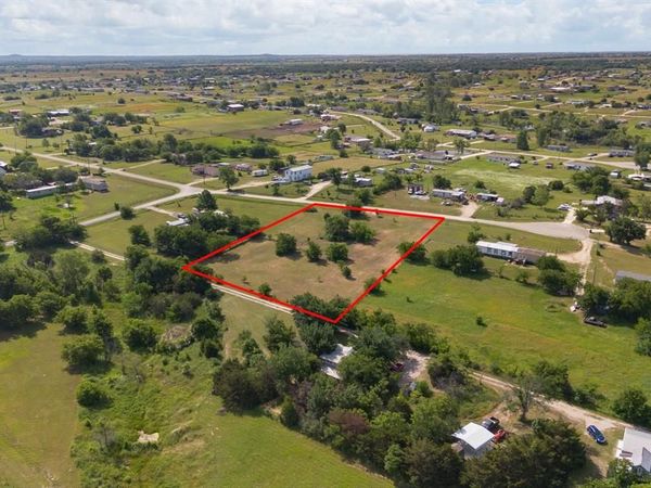 5808 Crest Road, Joshua, TX 76058