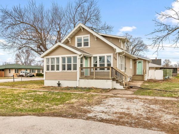 308 W 5th Street , Woodward, IA 50276