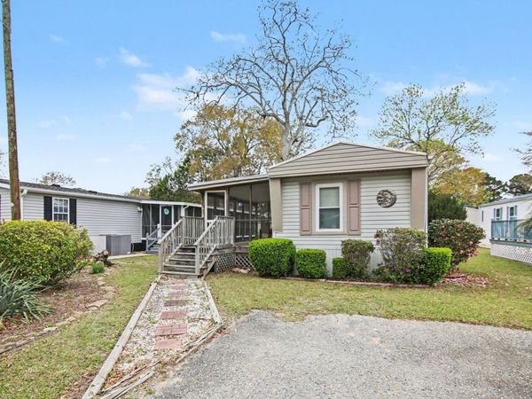 11 Dover St. , Murrells Inlet, SC 29576