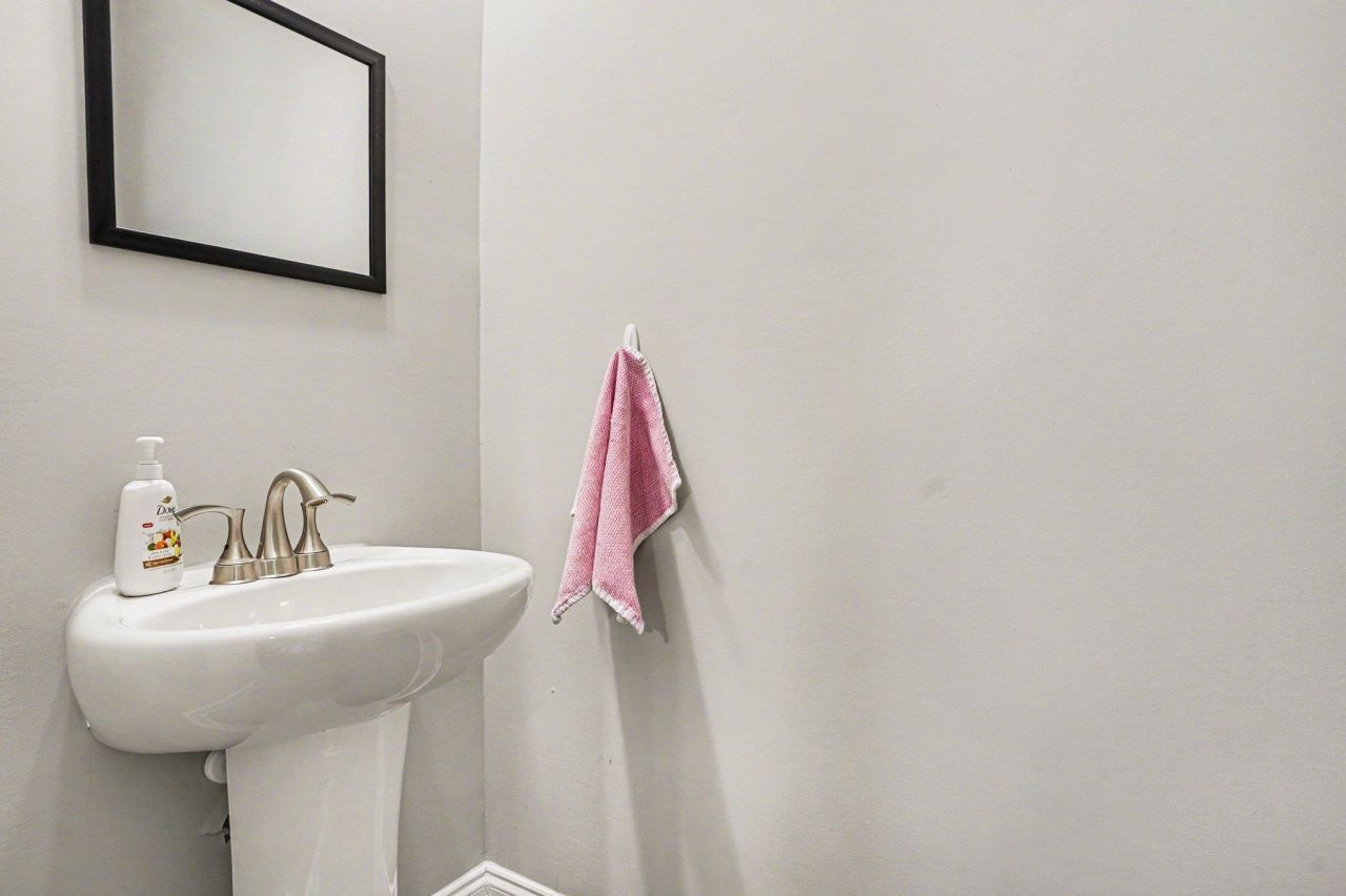 3390 Cypress Dr. Photo 11