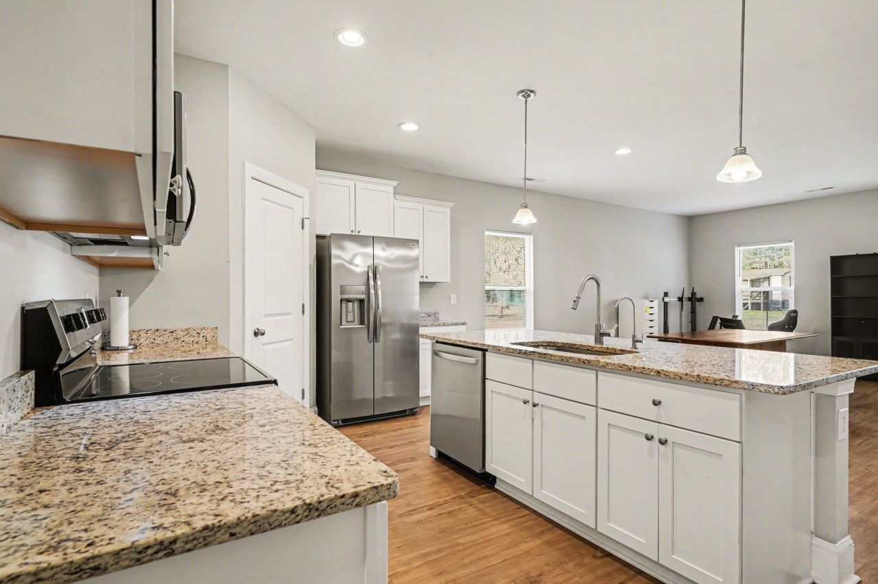 3390 Cypress Dr. Photo 9