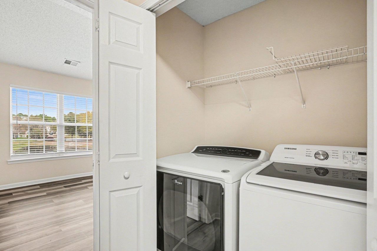 1037 Stanton Pl. Photo 11