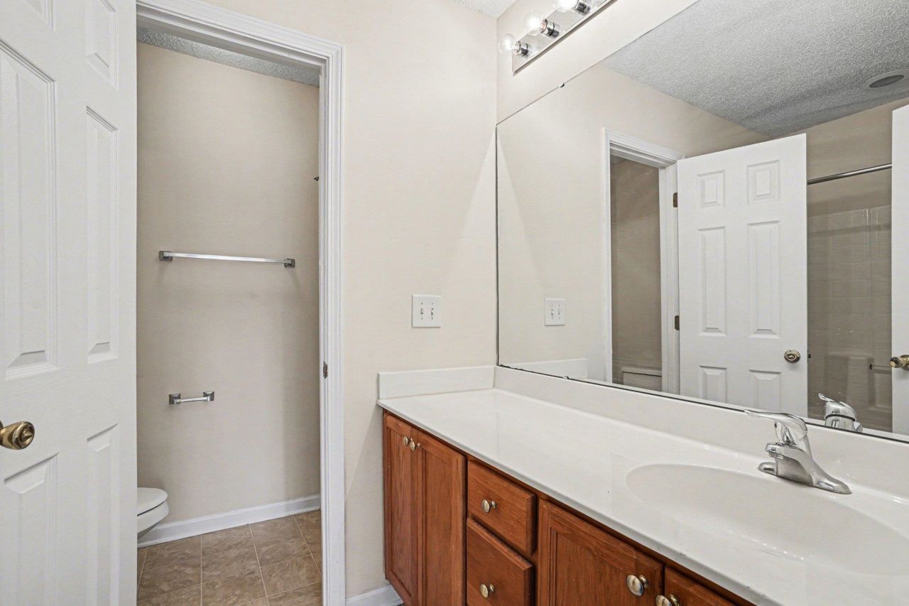 1037 Stanton Pl. Photo 15