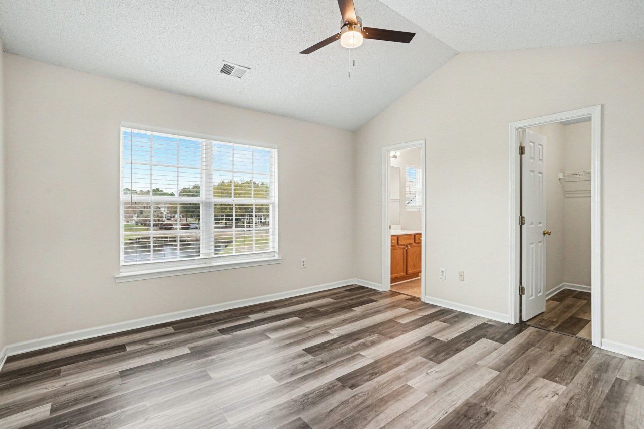 1037 Stanton Pl. Photo 17