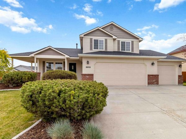 2013 W Blossom Ave, Nampa, ID 83651